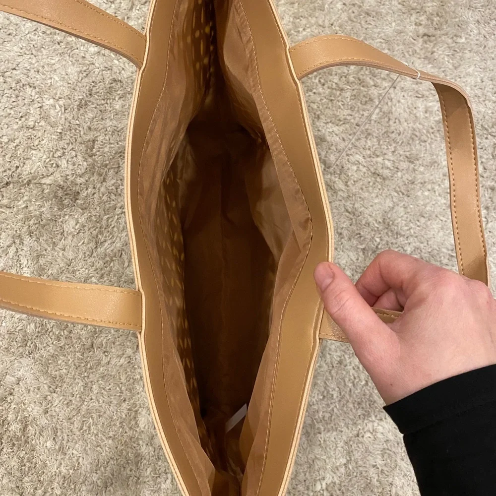 SALE!!  NEW Oscar de la Renta tote bag - Picture 6 of 6